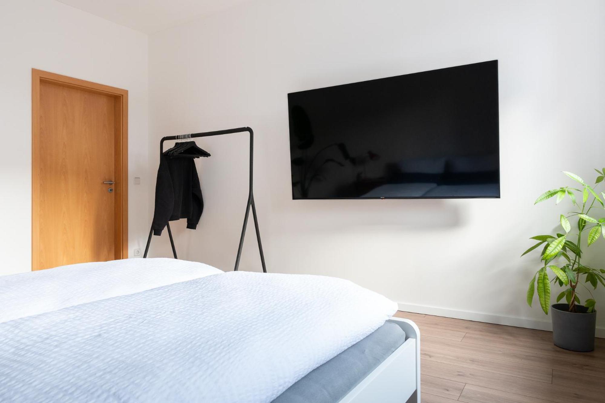 Luxurioeses Apartment, 10Min Innenstadt, Parkplatz Erfurt Esterno foto