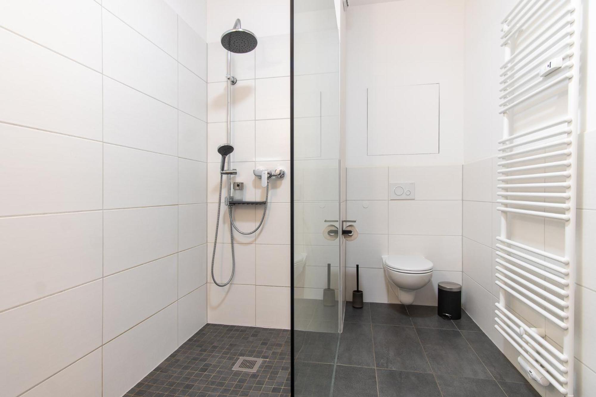 Luxurioeses Apartment, 10Min Innenstadt, Parkplatz Erfurt Esterno foto